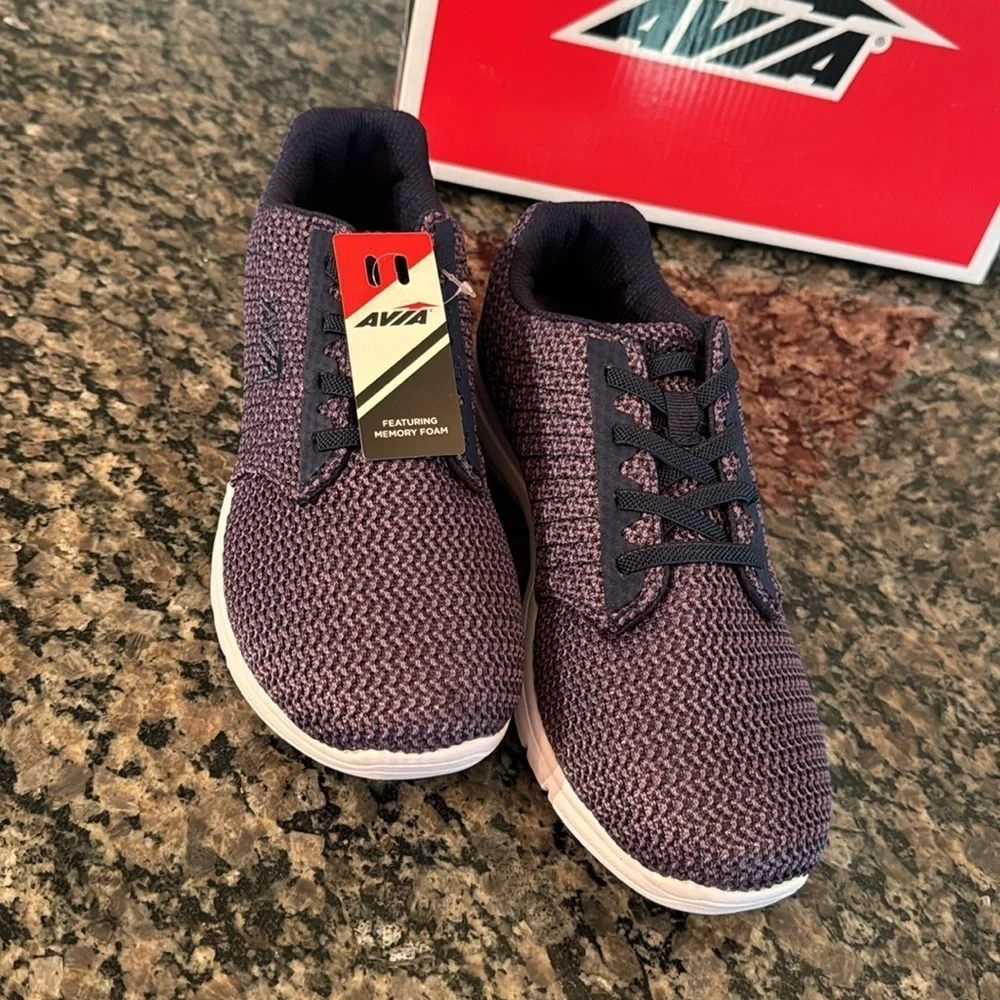 Avia Solstice women’s sneakers NIB 7.5